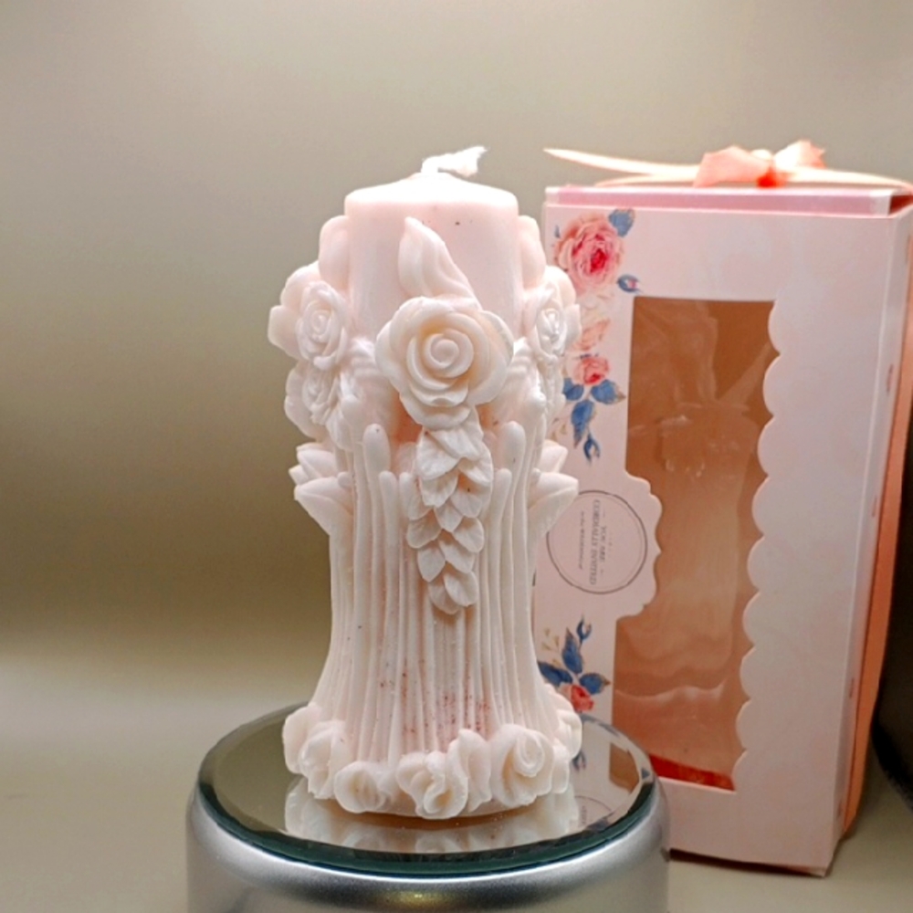 "BaRich" Hand Made 💕 Elegant Pink Floral Candle